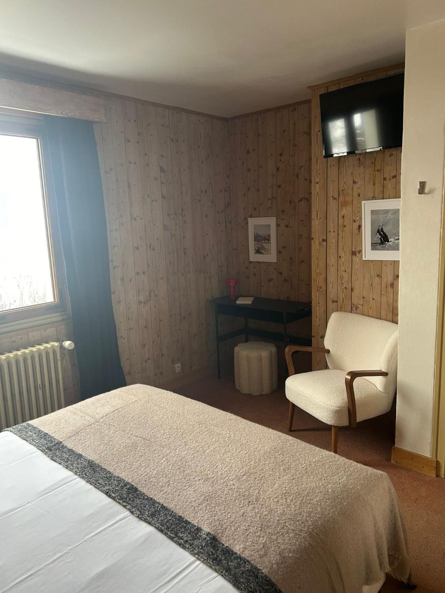 Hotel Le Caprice Des Neiges Комблу Экстерьер фото