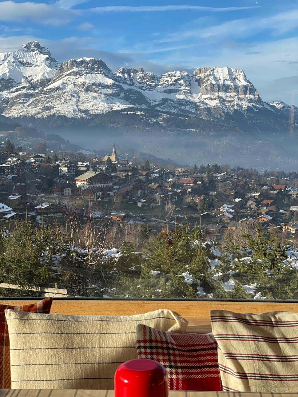 Hotel Le Caprice Des Neiges Комблу Экстерьер фото