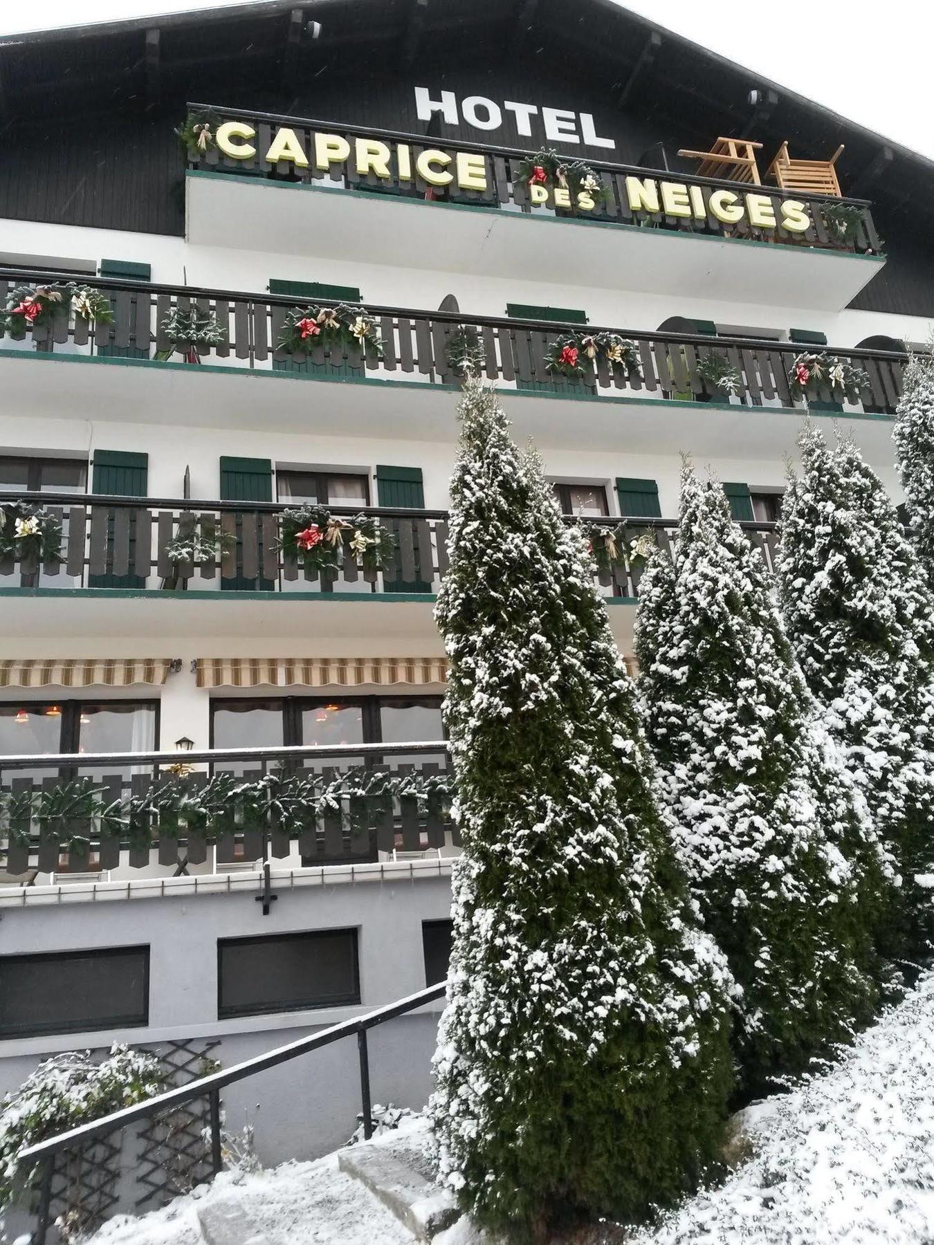 Hotel Le Caprice Des Neiges Комблу Экстерьер фото