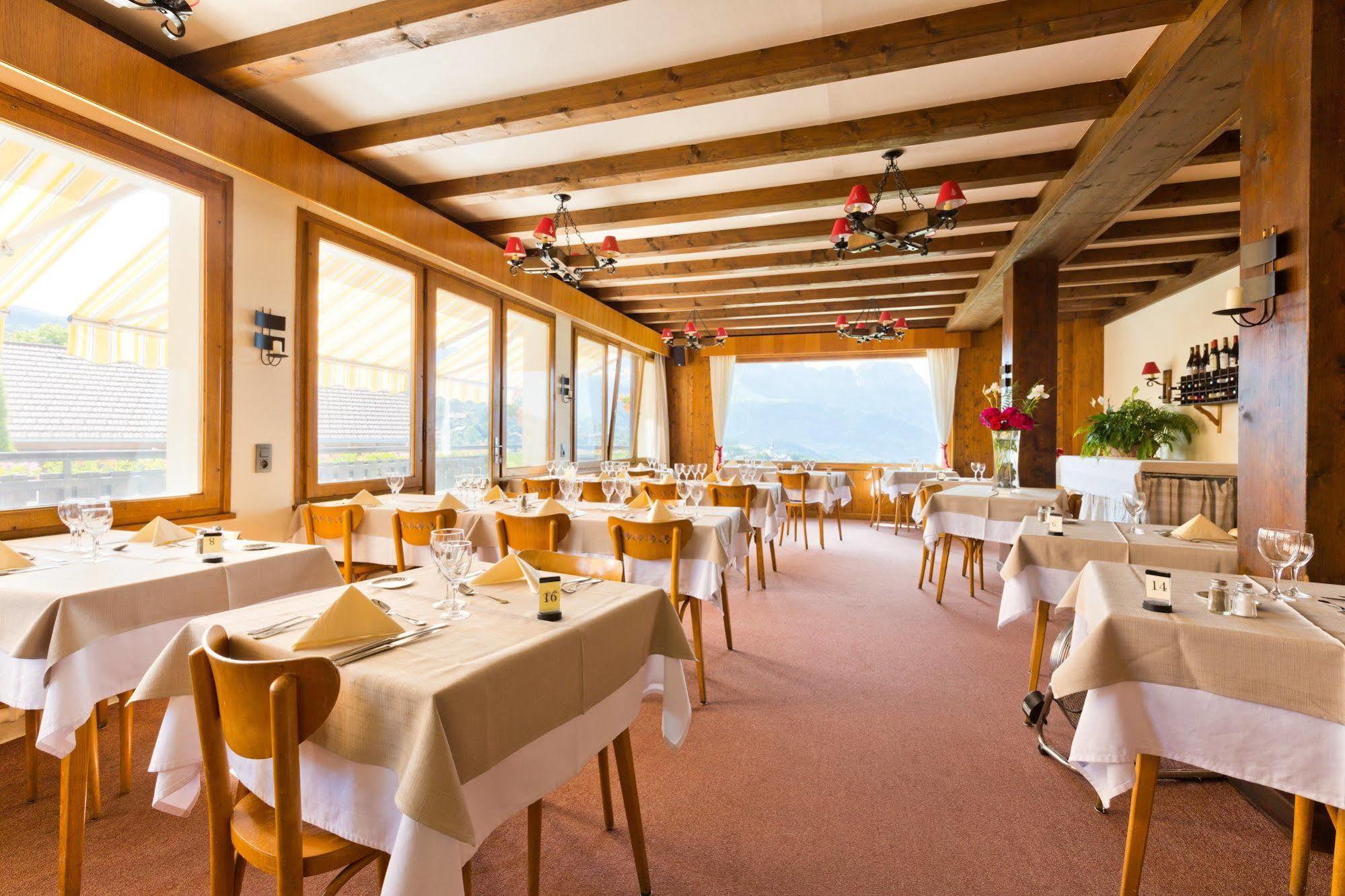 Hotel Le Caprice Des Neiges Комблу Экстерьер фото
